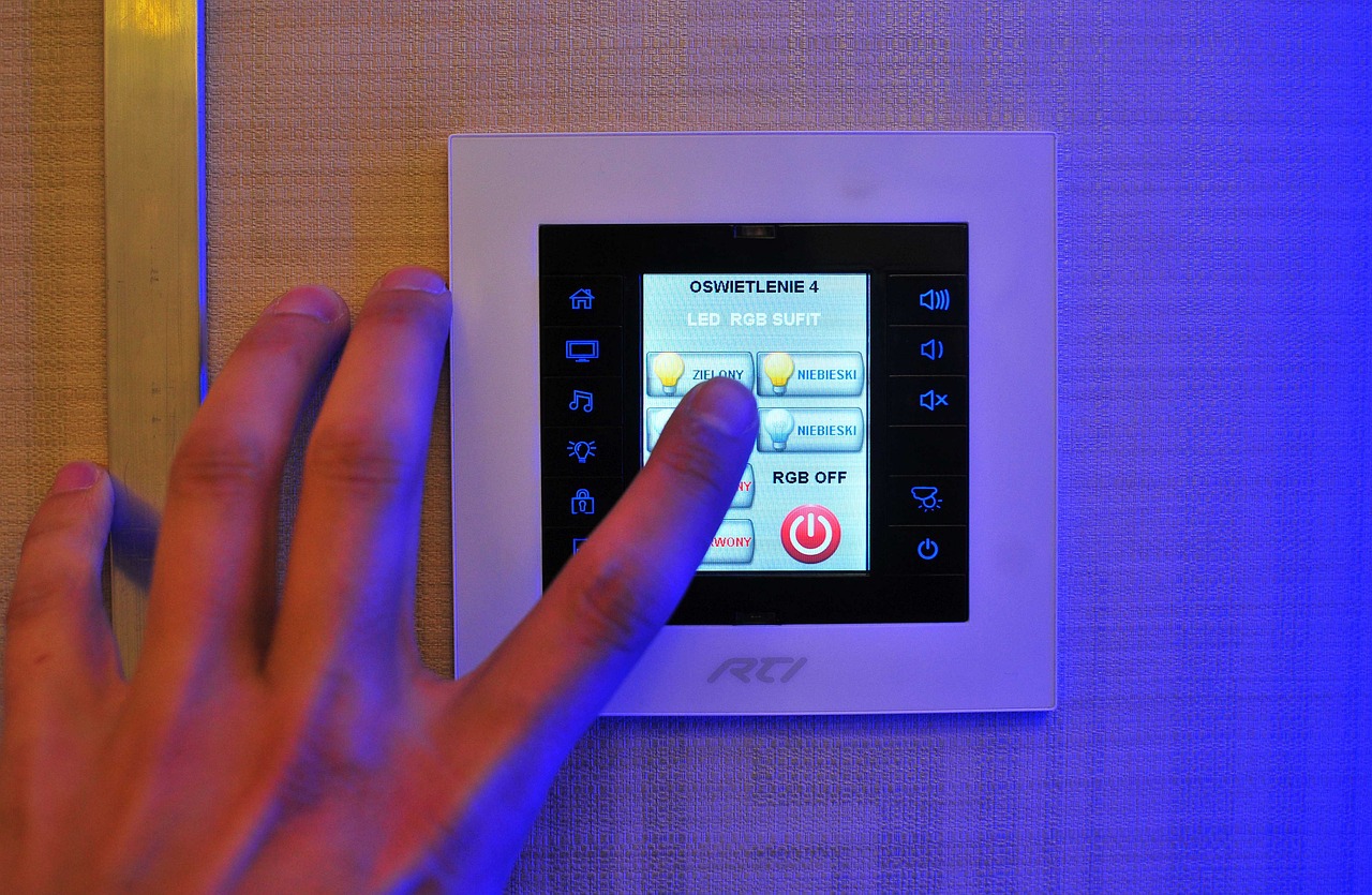 Zdjęcie: Wyświetlacz Nextion z ESPHome w Home Assistant: panel ścienny