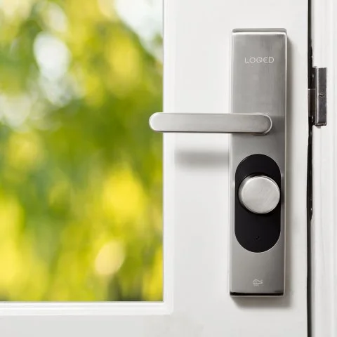 Zdjęcie: Inteligentny zamek Yale w Home Assistant: integracja, kody i automatyzacje